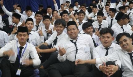 metrolacaknews.com - Pesma 2026 Berakhir, Ini Kesan Maba UMS Rappang Asal Enrekang dan Kalimantan Utara, Ada yang Termotivasi Bupati Sidrap